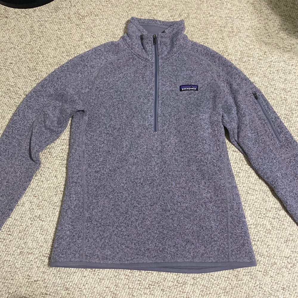 Patagonia zip up size small